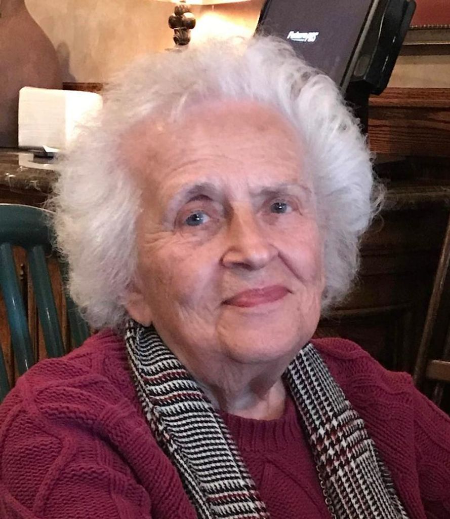 Joan Lamusga Profile Photo