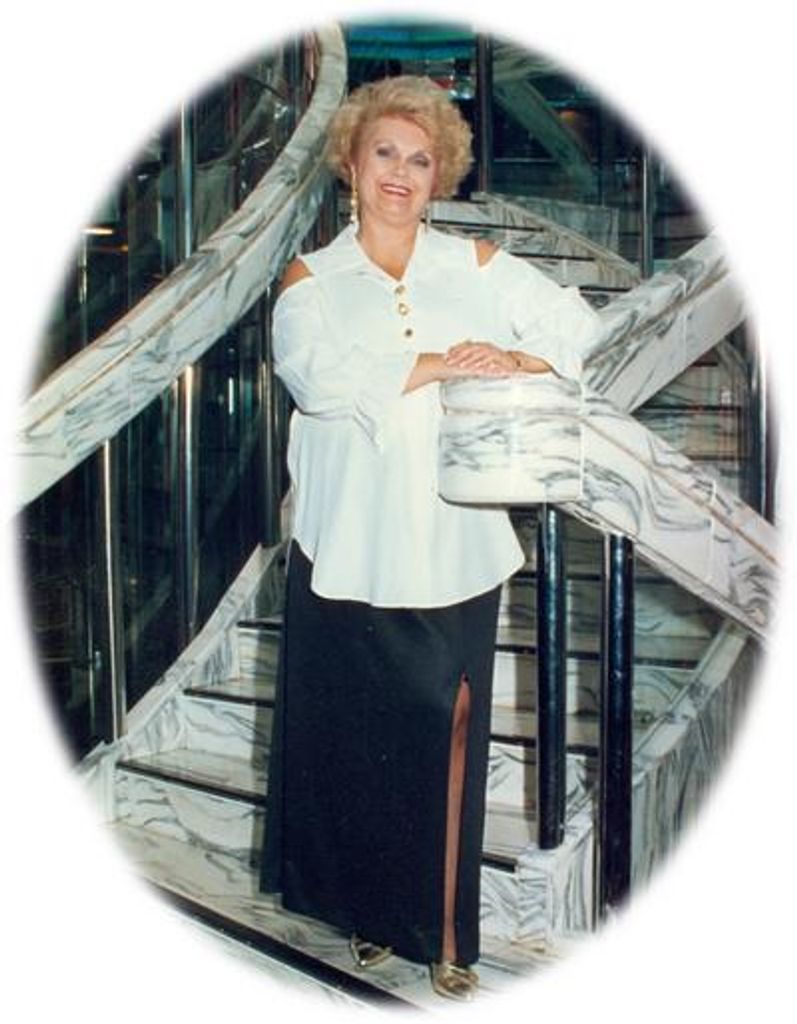 Cassandra Scoggins Profile Photo