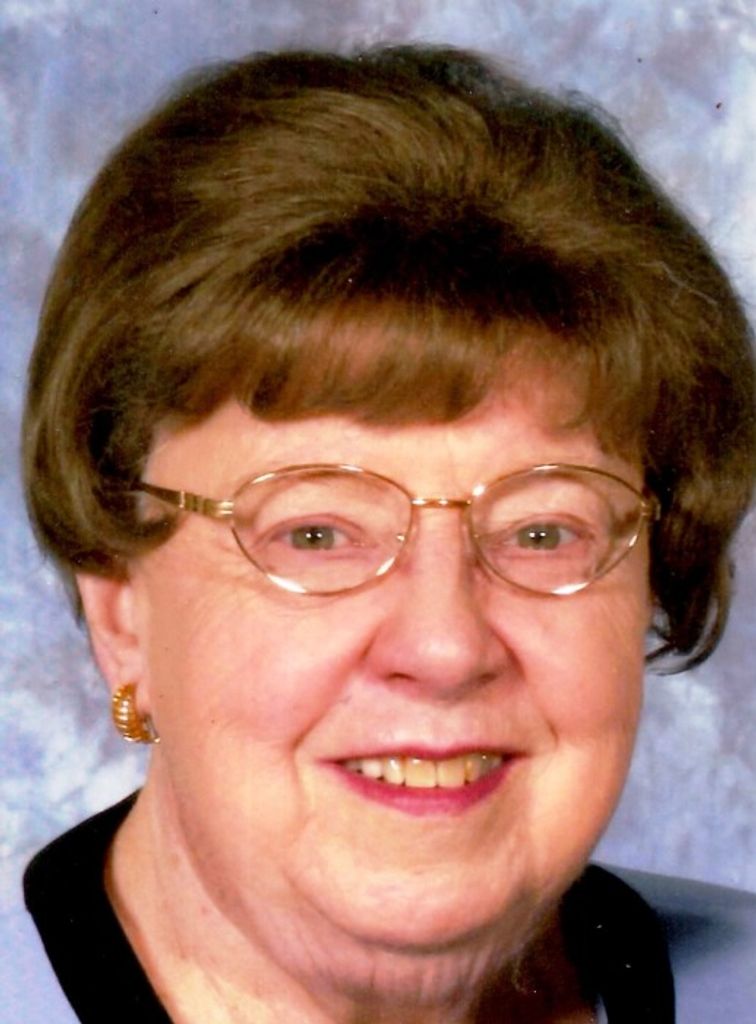 Beatrice "Bea" Hemphill