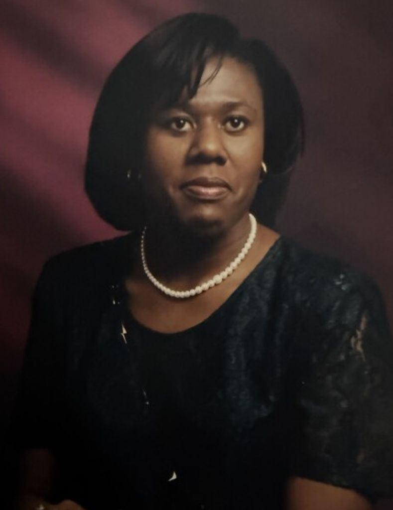 Lorain Lynch Profile Photo