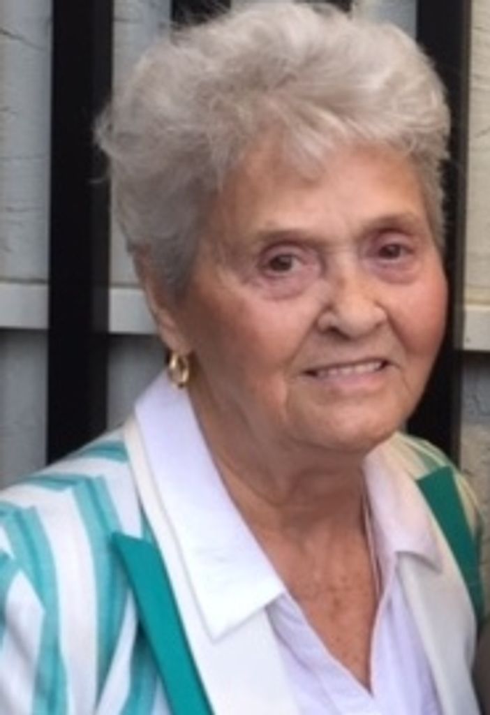 Geneva Faye Wills Profile Photo