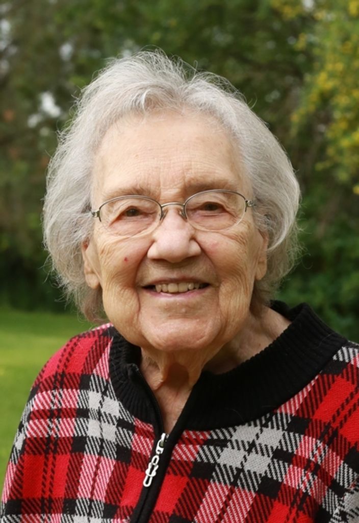 Lily Stolson Profile Photo