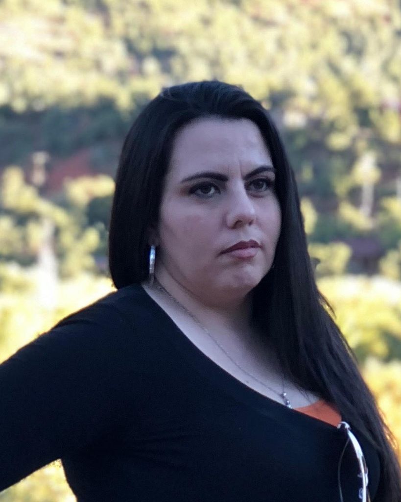 Diana Reyes Profile Photo