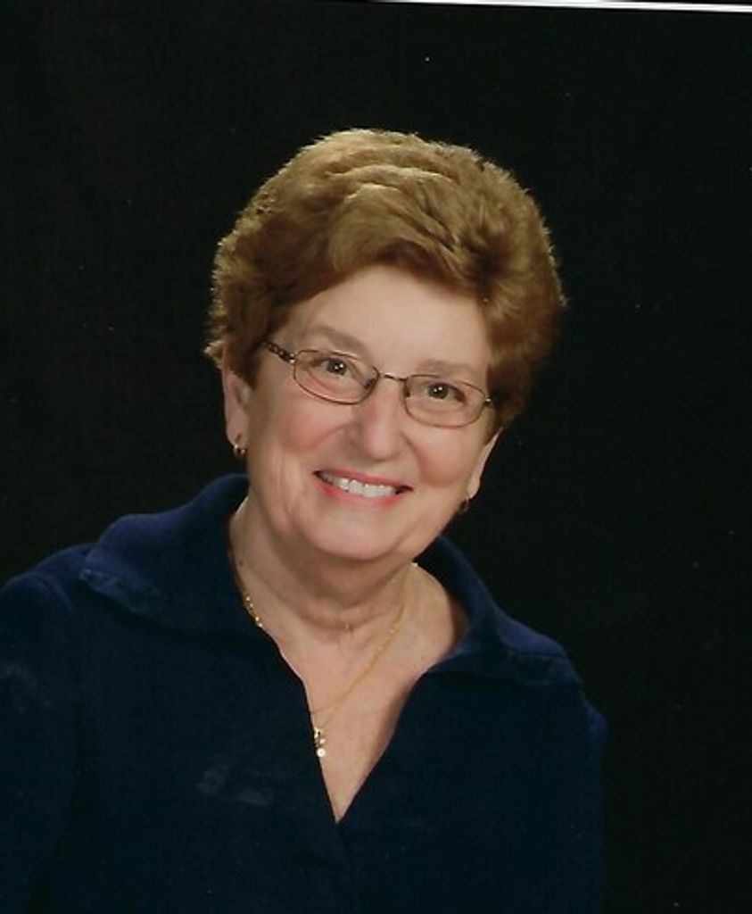 Carolyn Girardi Profile Photo