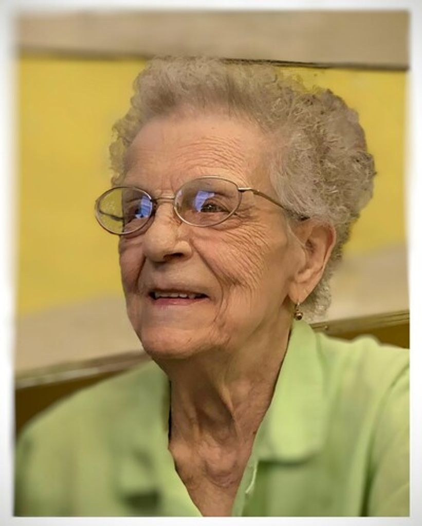 Clelia Ginesta Rooney Profile Photo