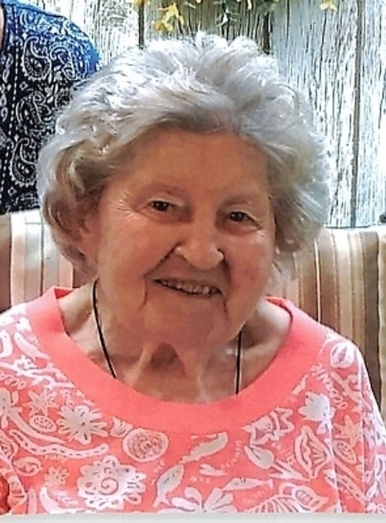 Helen Gruber Profile Photo