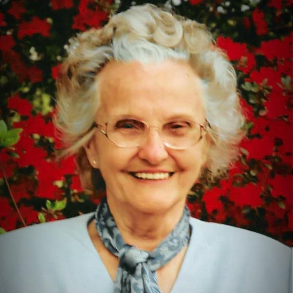 Evelyn Lax