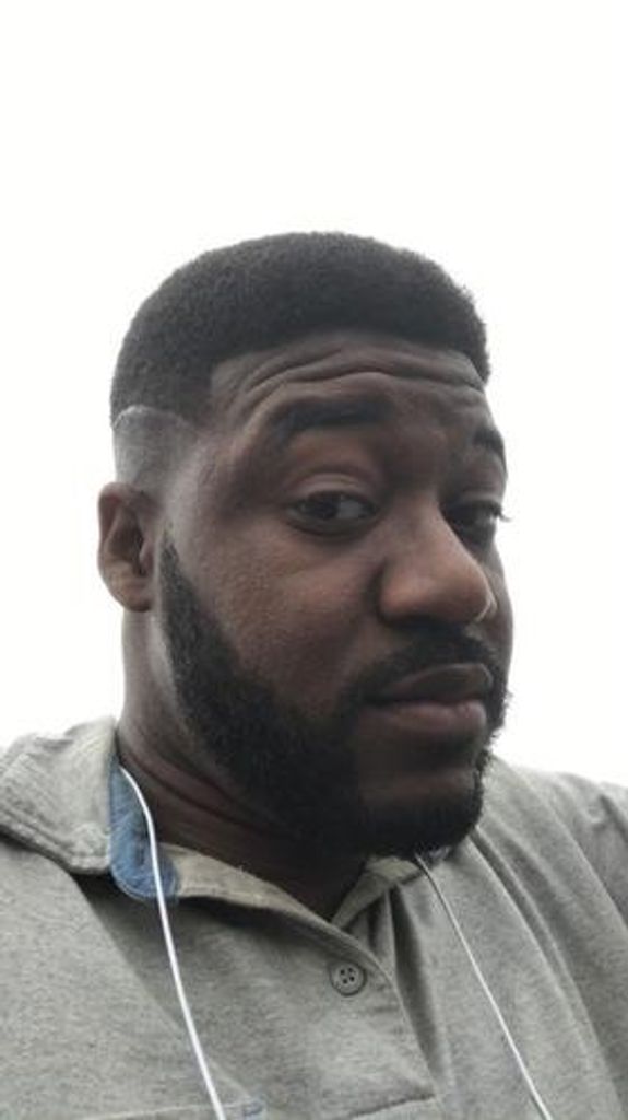 Stephen Lorenzo Thomas Profile Photo