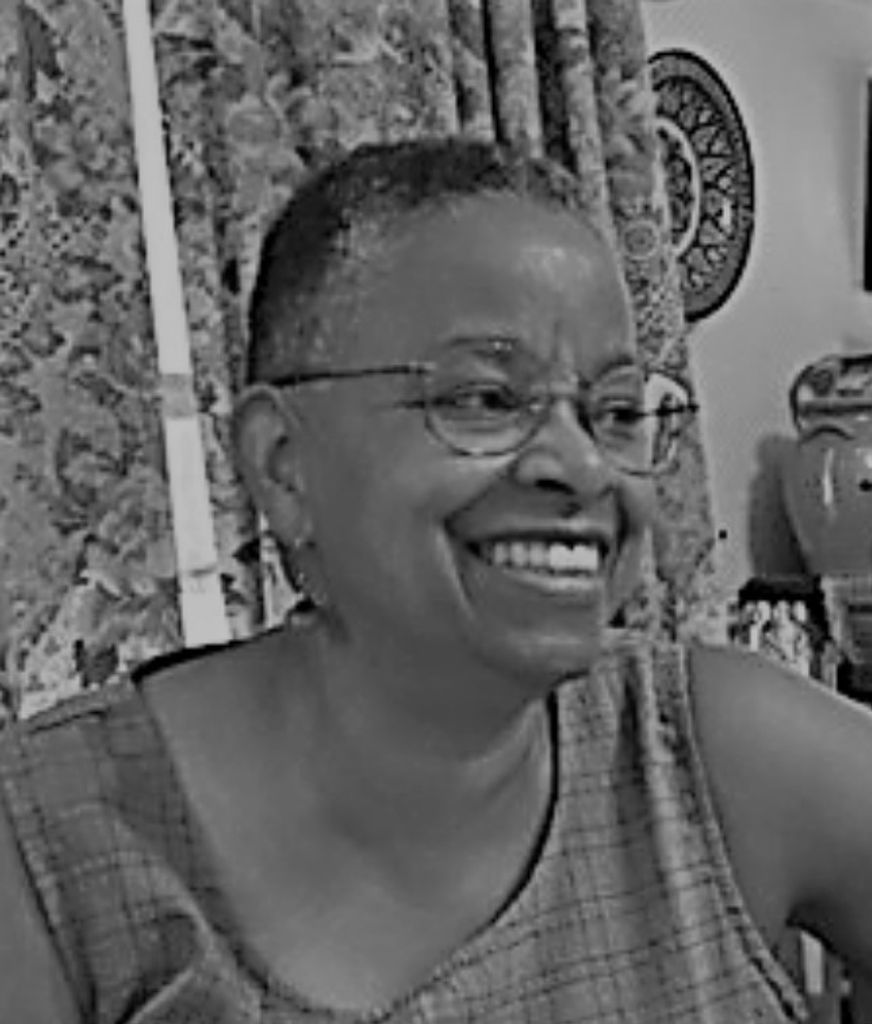 LISA F SAUNDERS