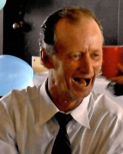 Warren Bakken's obituary image
