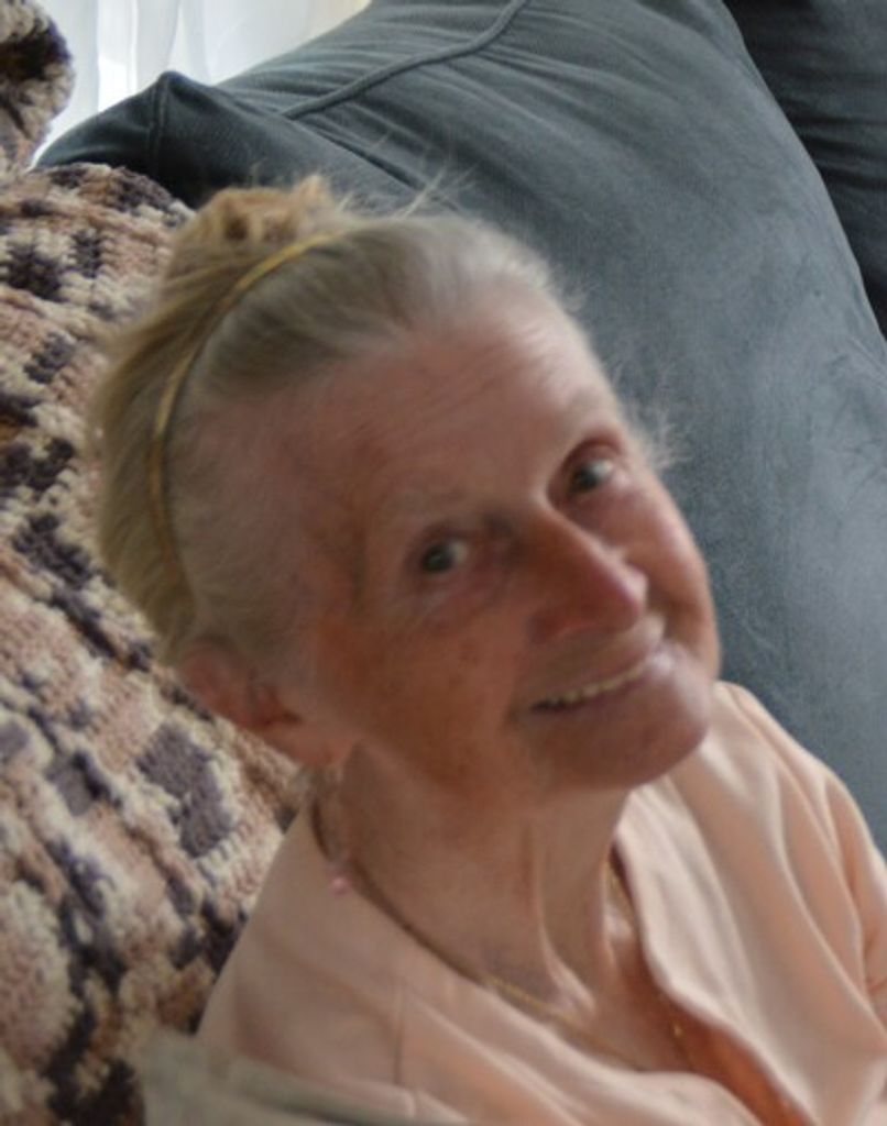 Jeanette Gilles Profile Photo