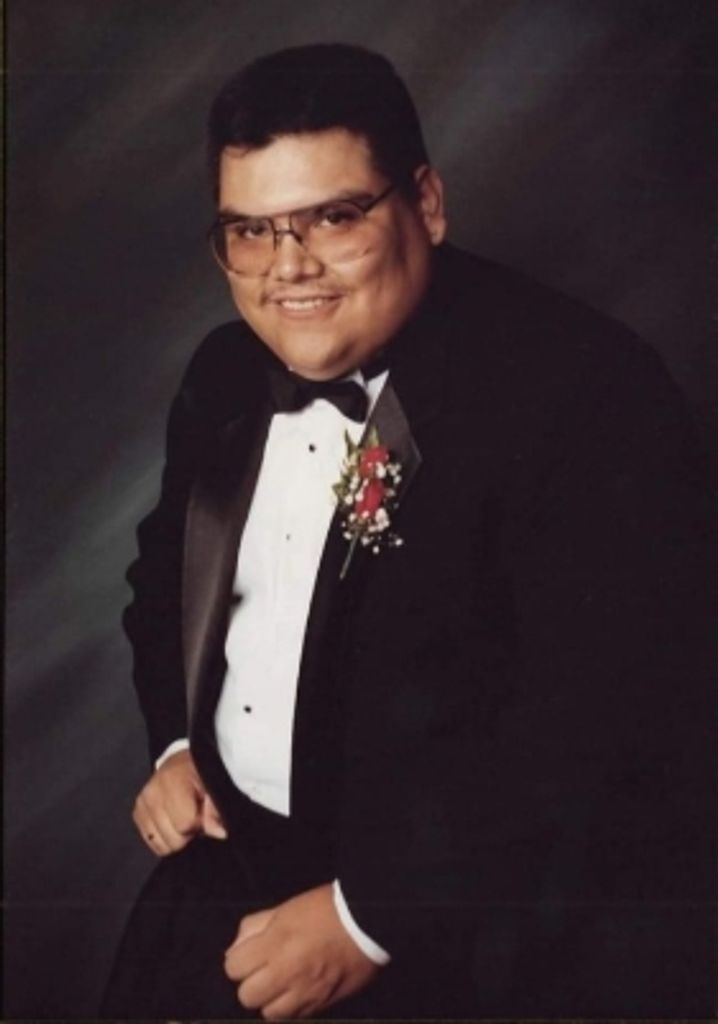 Steven Guillermo Profile Photo