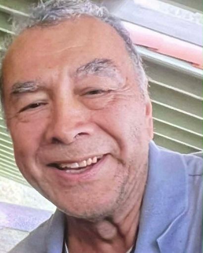 Juan F. Cifuentes's obituary image