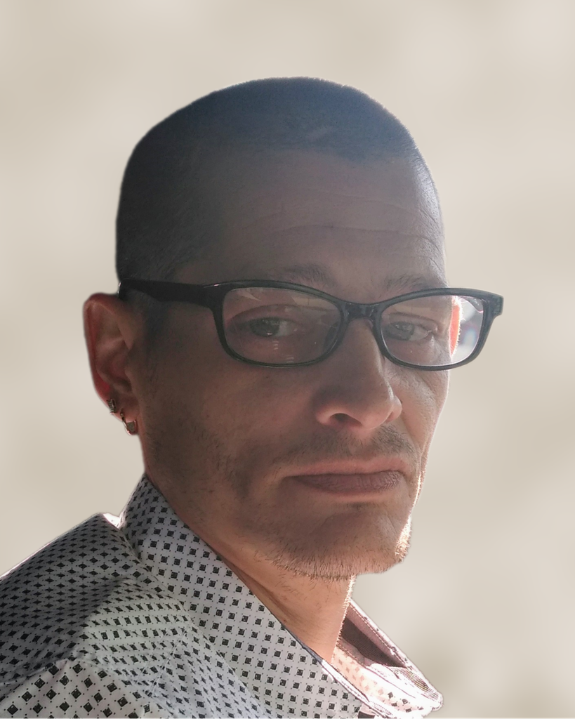 Carlos Rafael Rivera Profile Photo