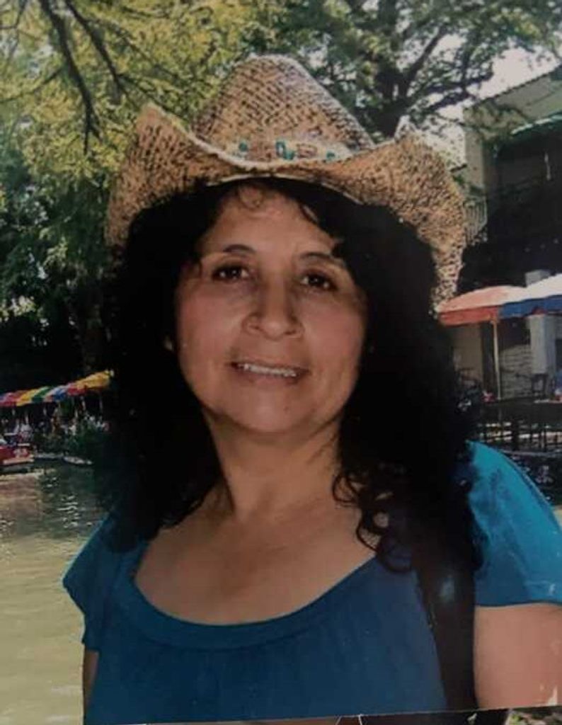 Avelina Tellez-De Martinez