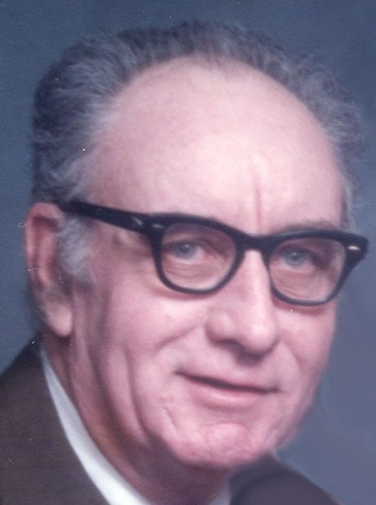 Johnnie Russell Profile Photo