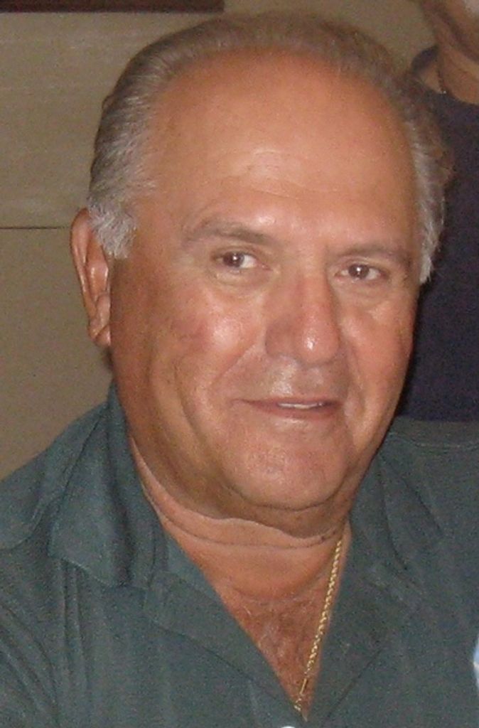 Edward "Eddie" Carlo