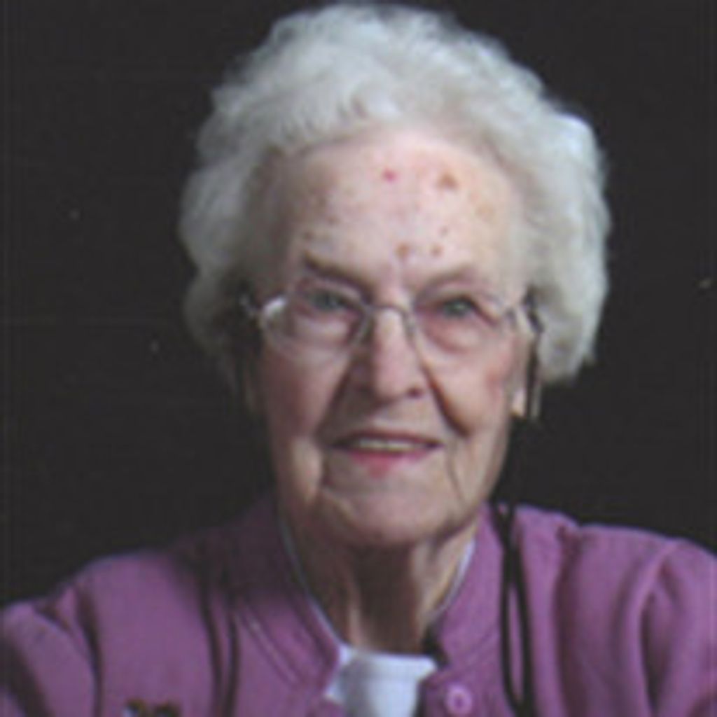 Lola Mae "Mae" Jackson (Zeigel)