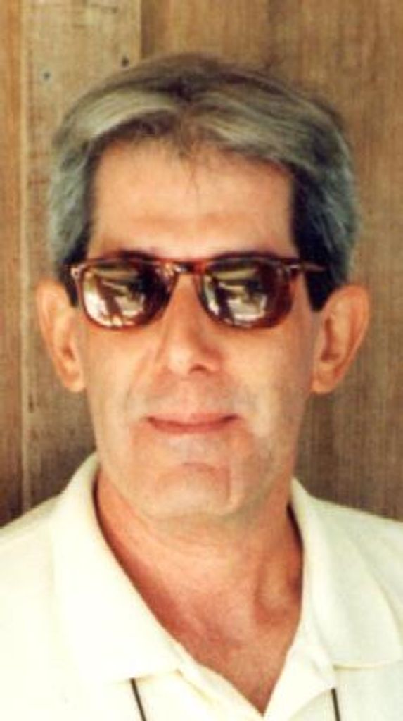 Joey Wade Larcade Profile Photo