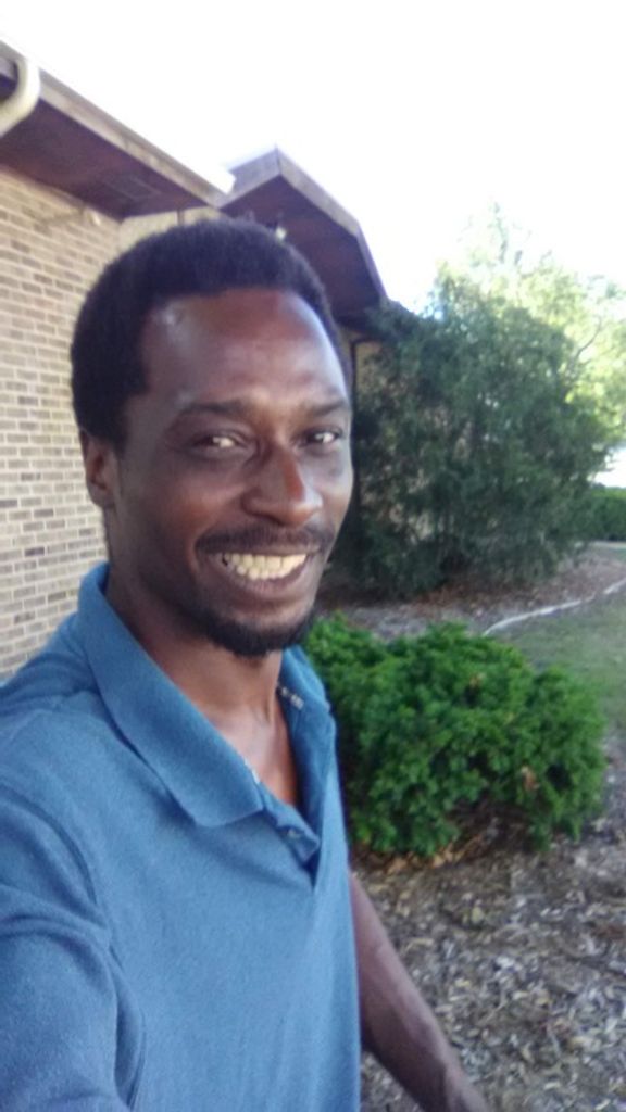 Manvil Donneil Pinder Profile Photo