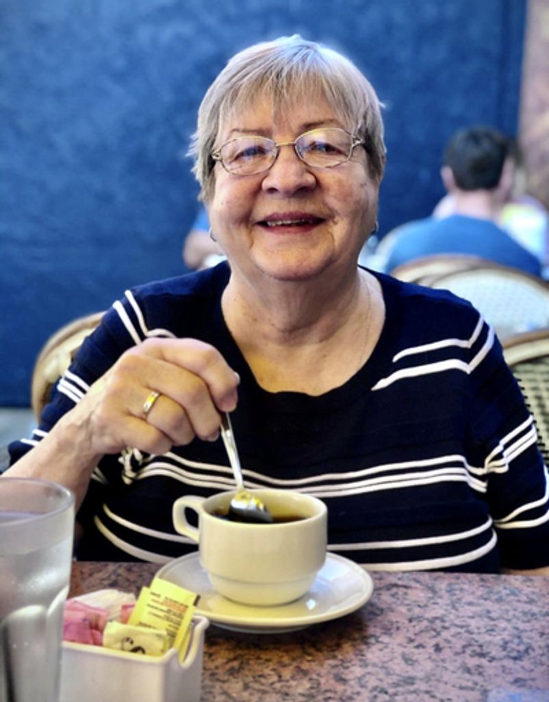 Karen Joan Weiss Profile Photo