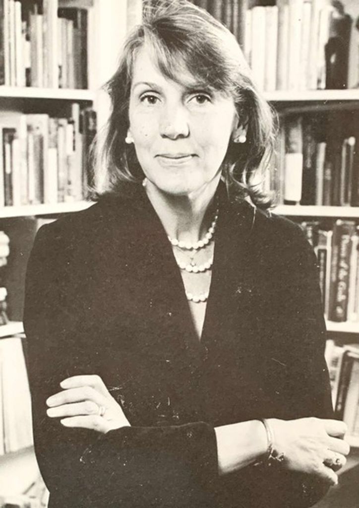 Elise Maclay Profile Photo