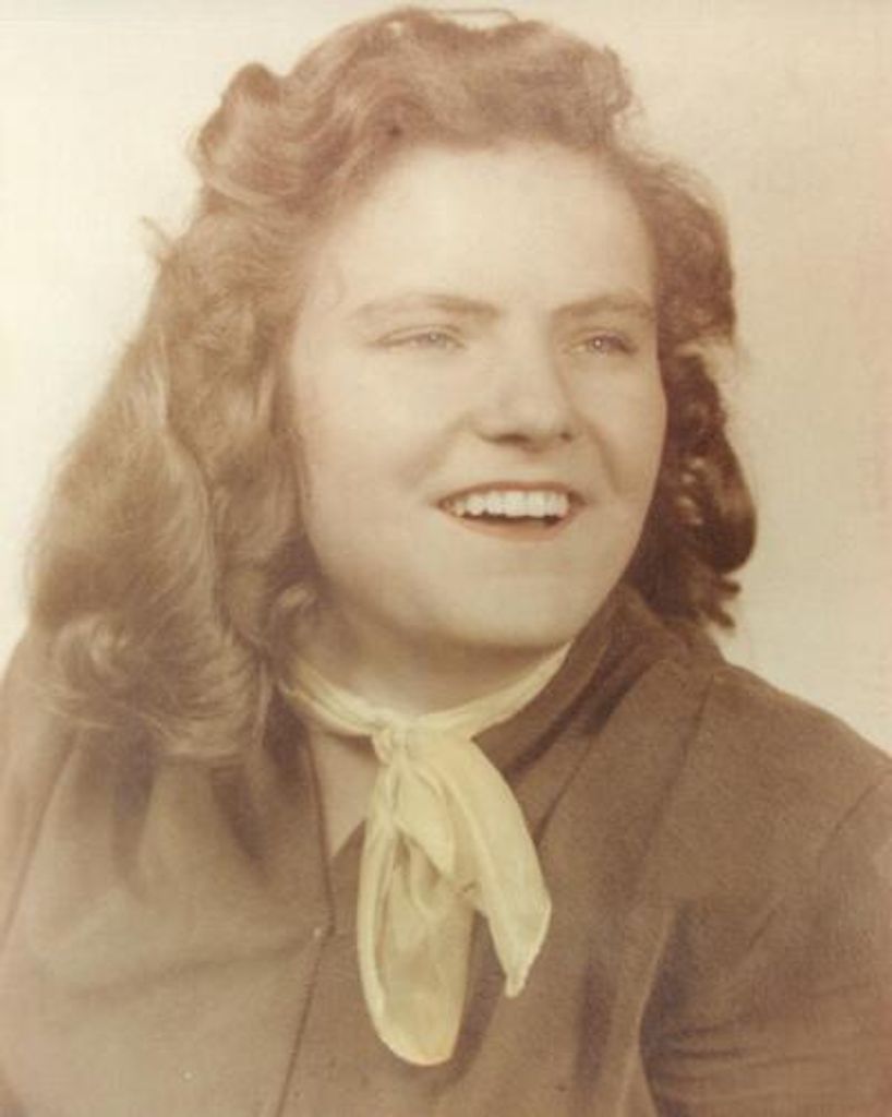 Madeline Jones Sink Profile Photo