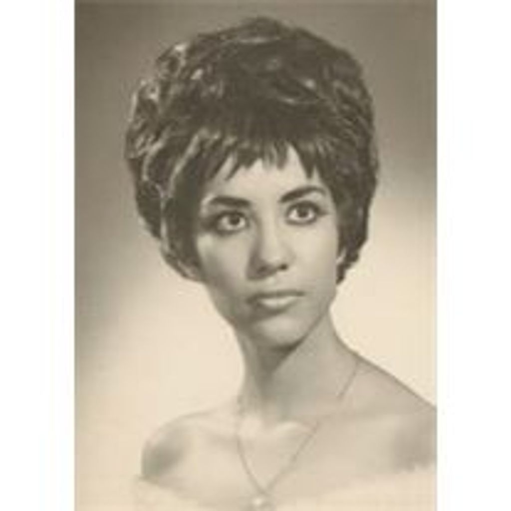Isabel E. Mata
