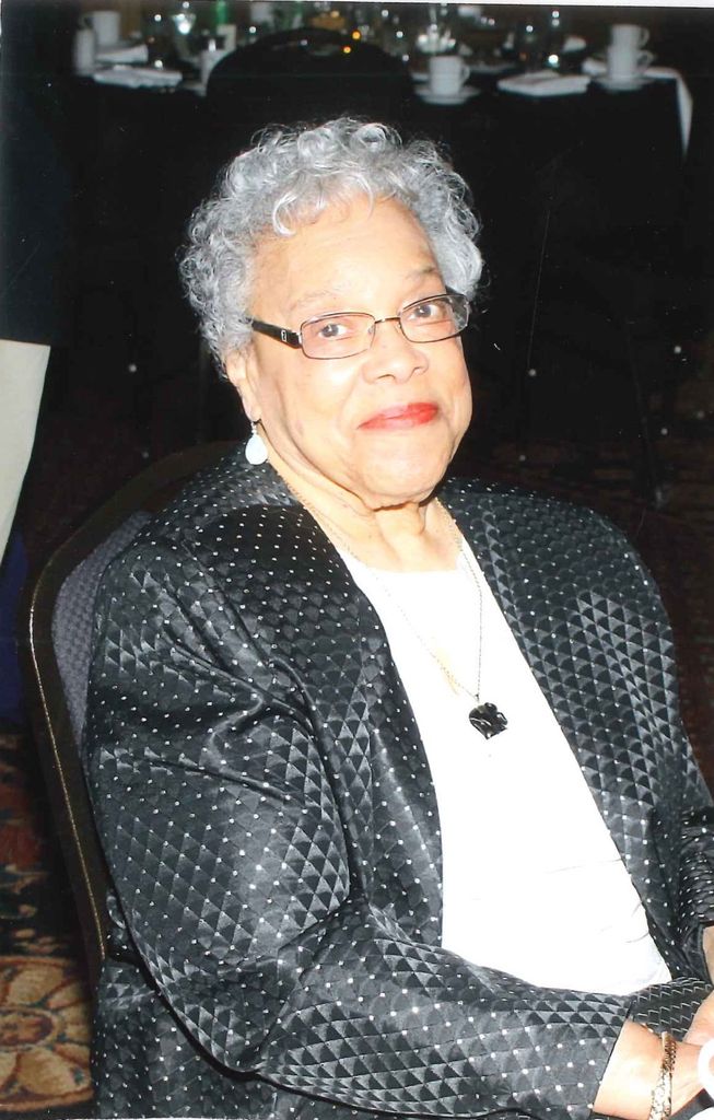 Mrs. Elaine Anderson Profile Photo