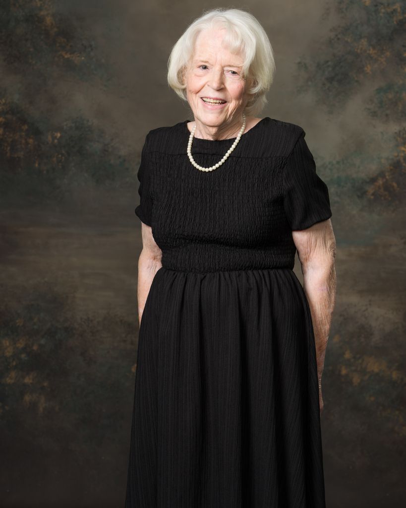 Dolly Holden Anderson Profile Photo