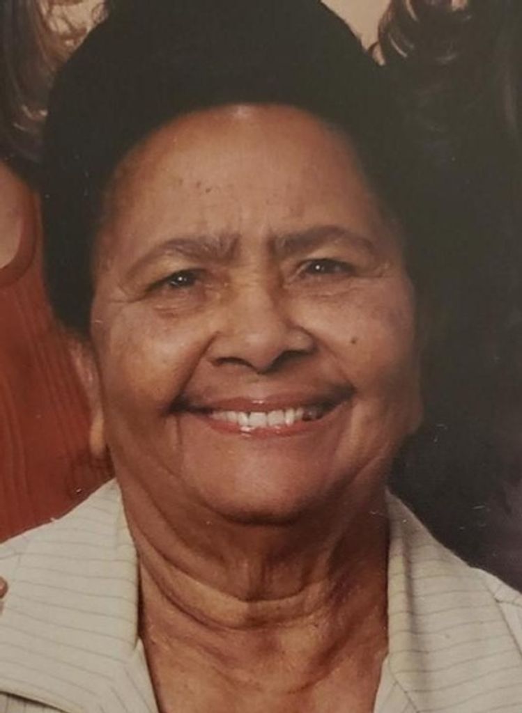 Maria Mercedes Diaz