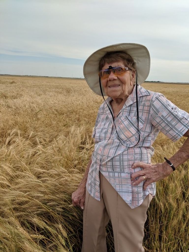 Juanita Mai Wells Profile Photo