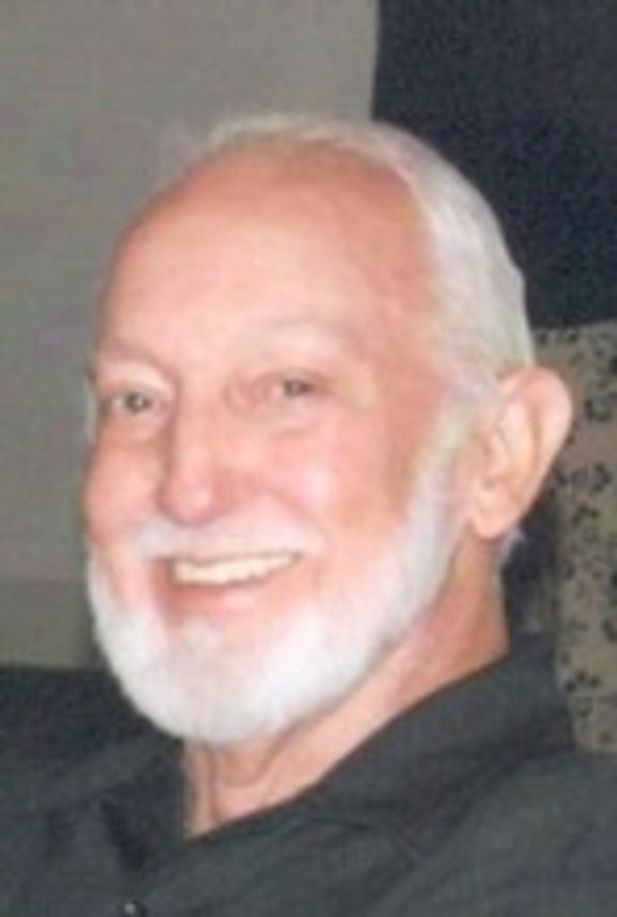 Robert Tavares