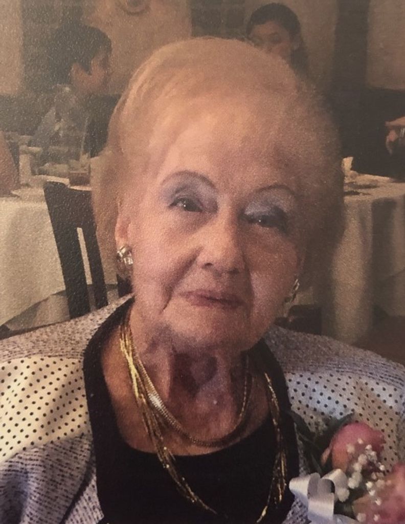 Stella Piccini Profile Photo