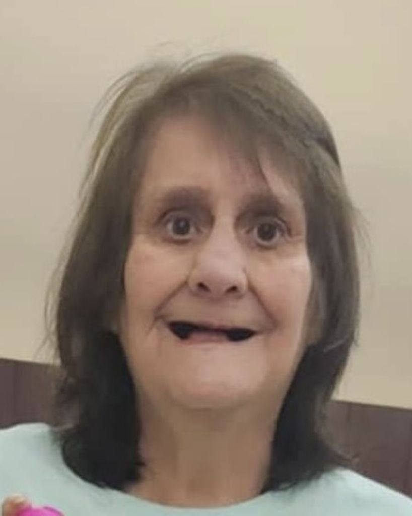 Vickie Ezernack Horton