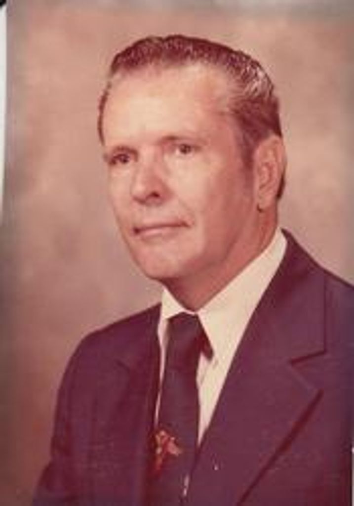 Robert "Bob" E. Gilmore