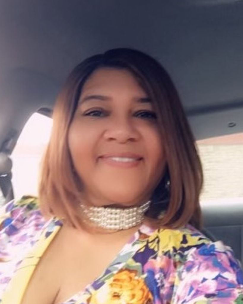 Linda Maria Edwards Profile Photo