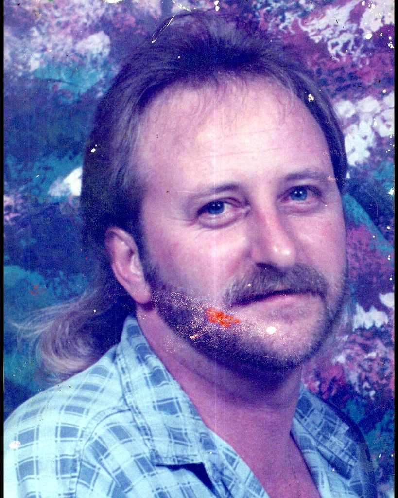 Michael Curtis Hallyburton Profile Photo