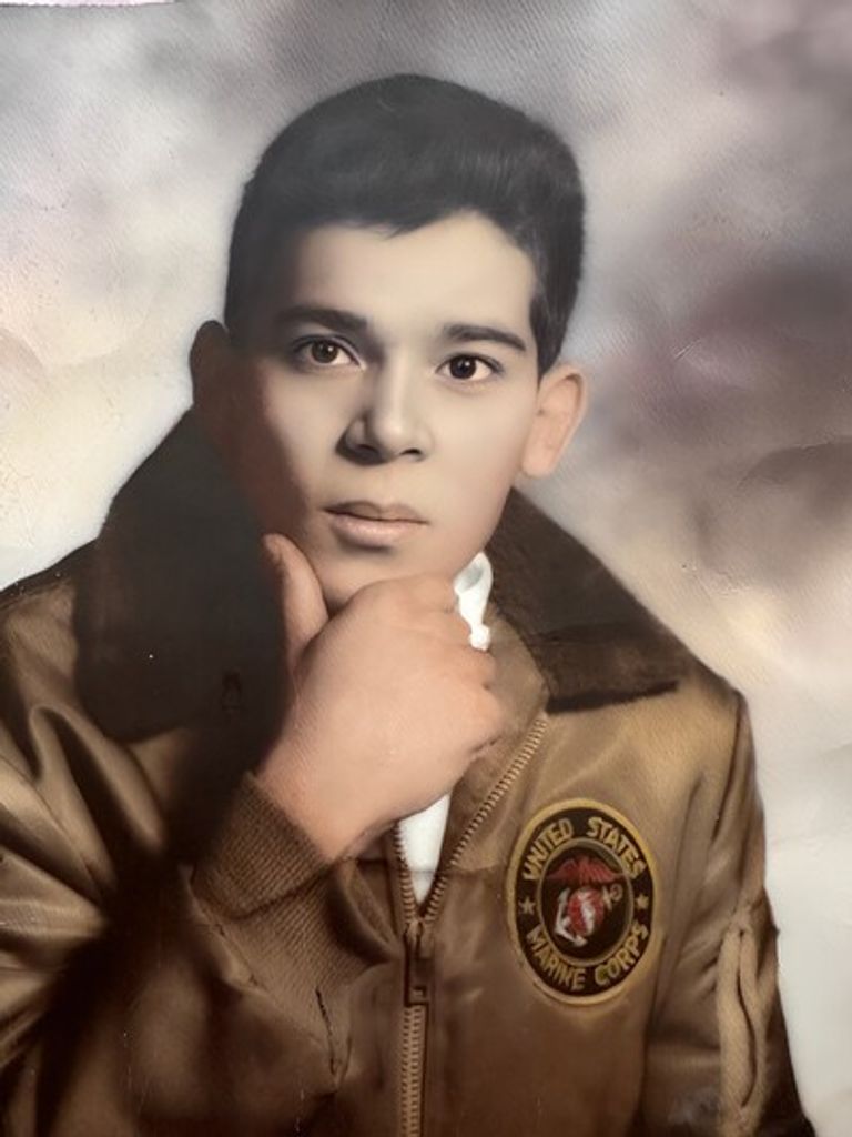 Santiago Alberto Altamirano Profile Photo