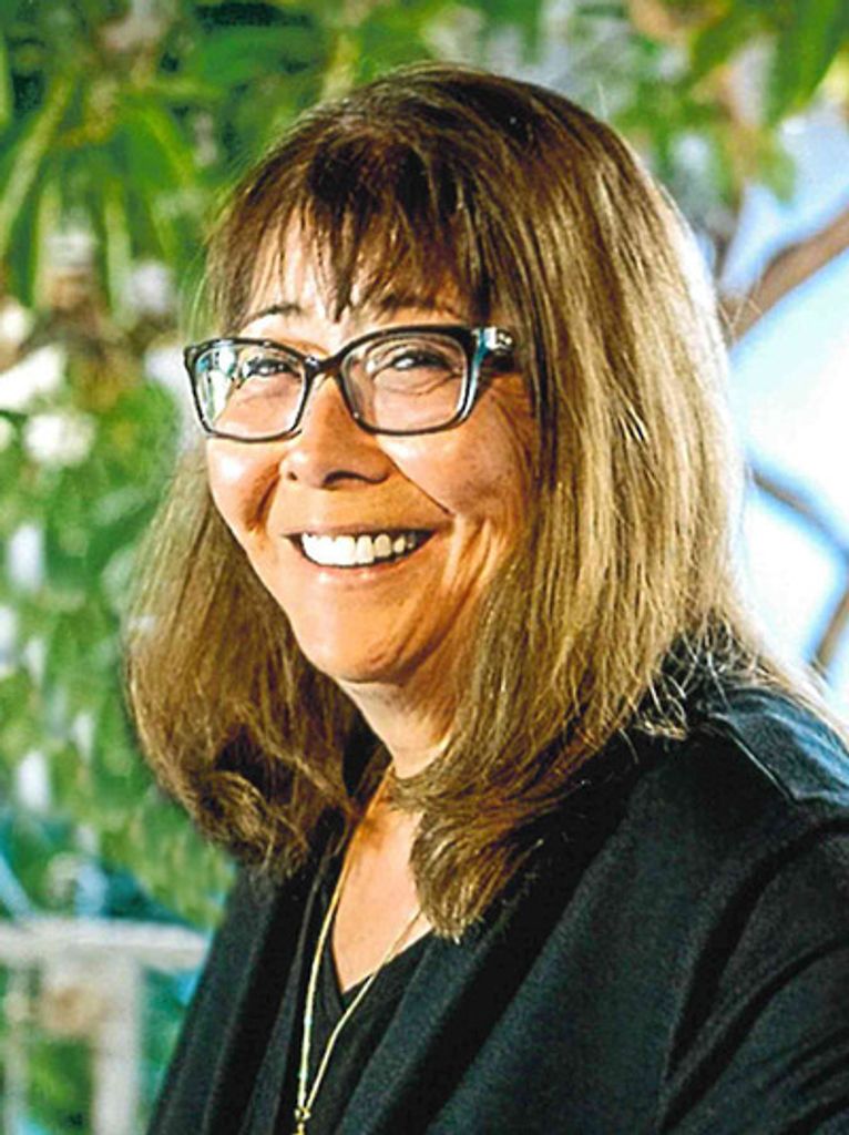 Gloria Rhodes Iba Profile Photo