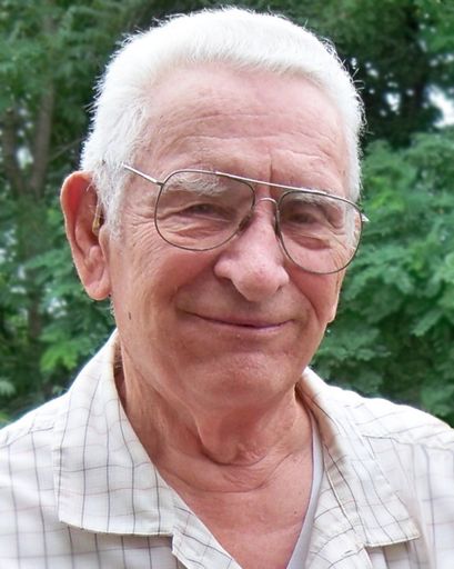 Fred Schneider's obituary image