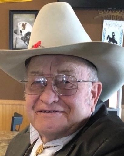Patt Earl Lynch's obituary image