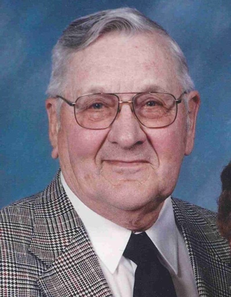 Kenneth R. Budensiek
