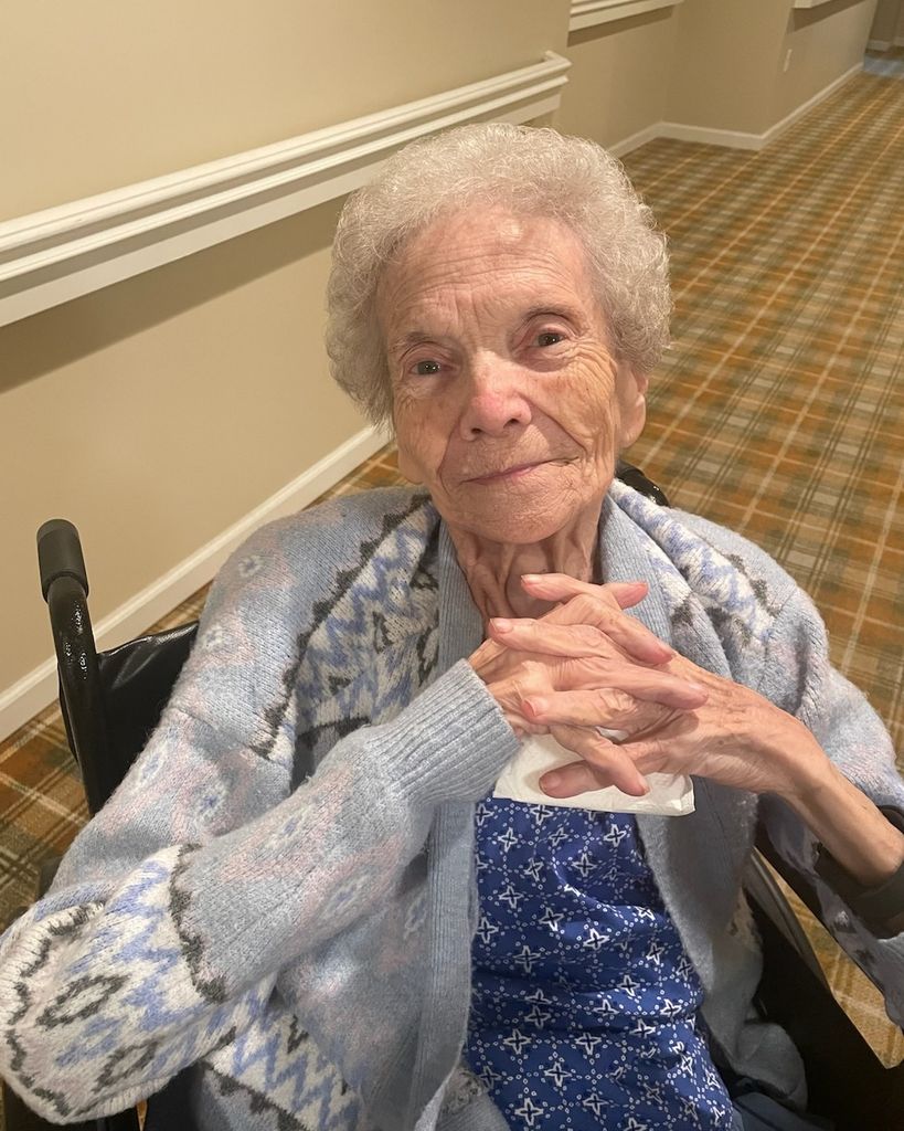 Lois Jane Walker Profile Photo