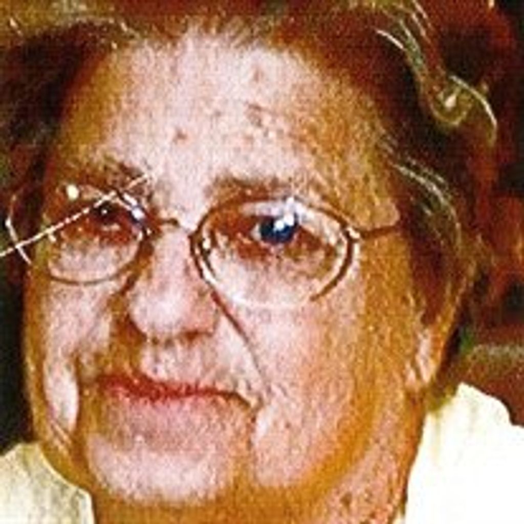 Loretta  Grace White