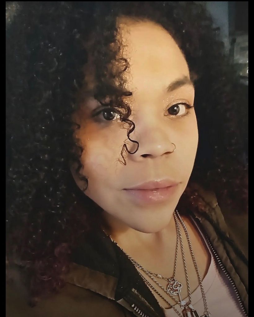 Amanda Louise Walton Profile Photo