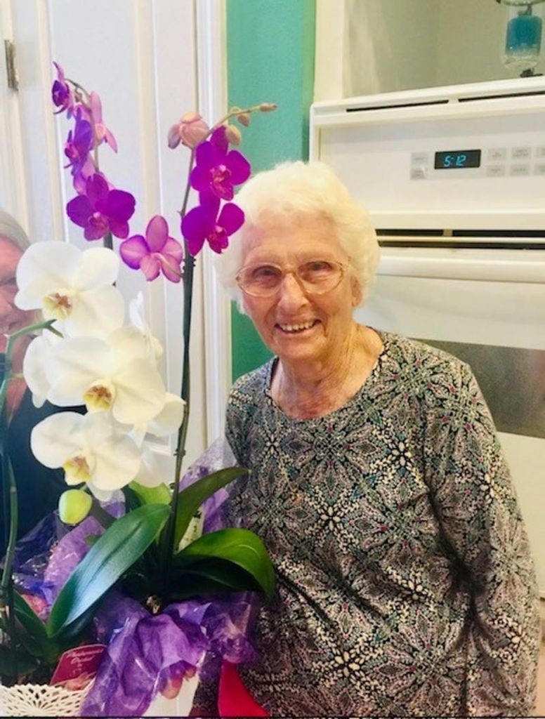 Leona "Tiny" Pettys Profile Photo