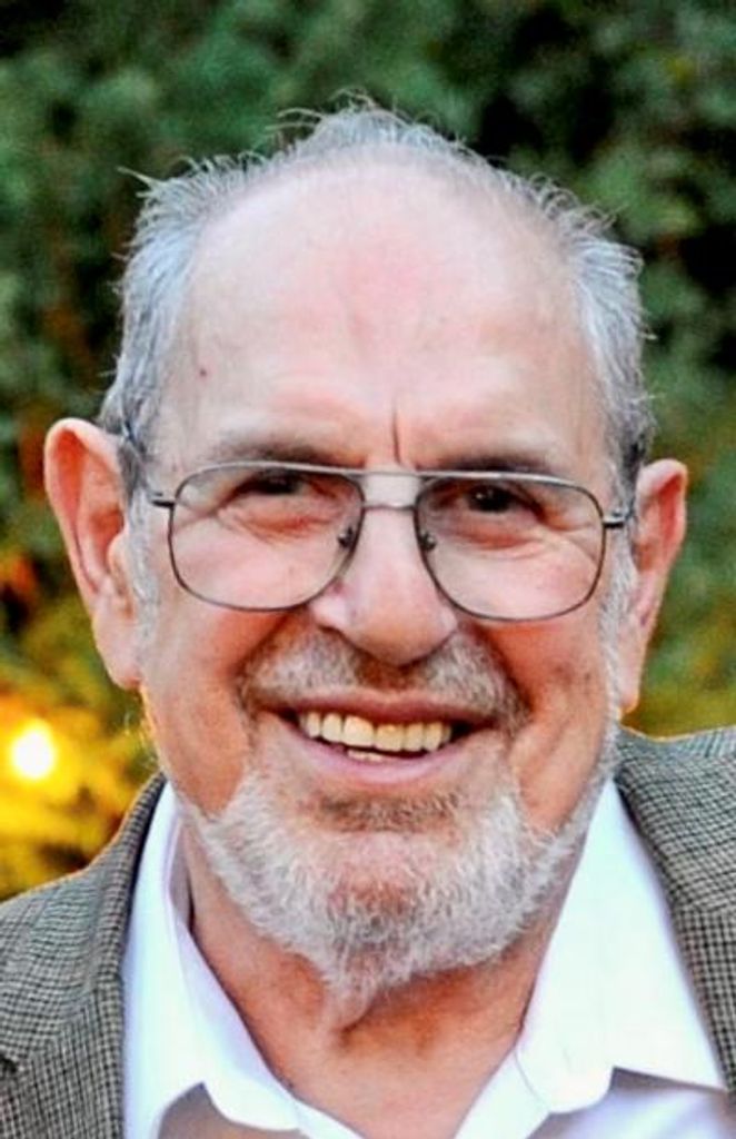 John M. Lucente Profile Photo