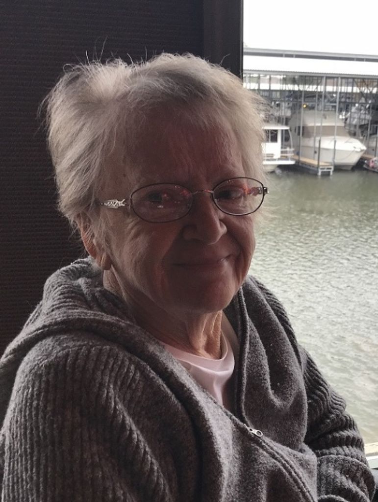 Evelyn Lee Brown Profile Photo