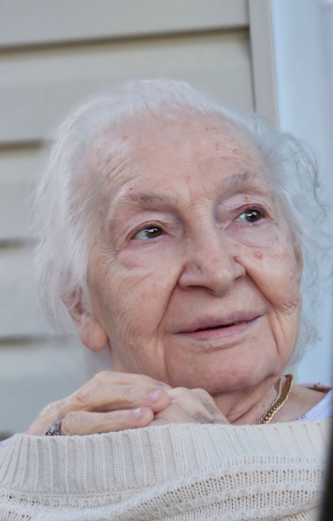 Elizabeth M. (Lagaza)  Gerenda